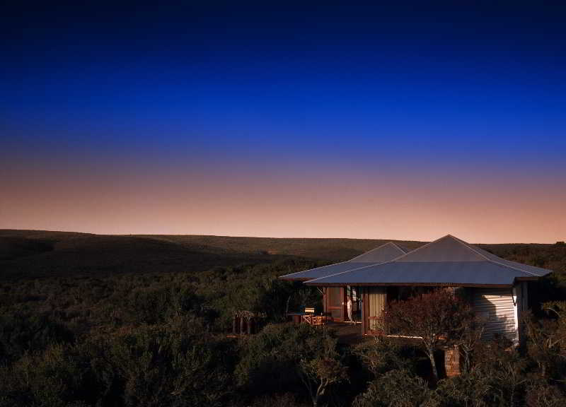 Kwandwe Private Game Reserve - Great Fish River Lodge เกรแฮมส์ทาวน์ ภายนอก รูปภาพ