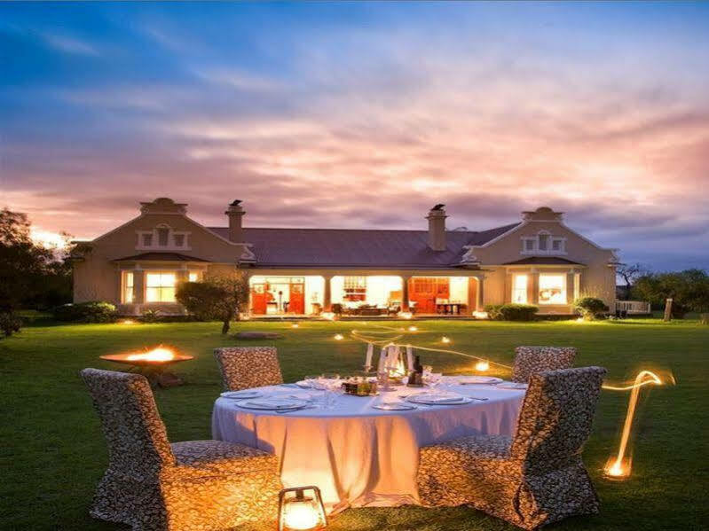 Kwandwe Private Game Reserve - Great Fish River Lodge เกรแฮมส์ทาวน์ ภายนอก รูปภาพ